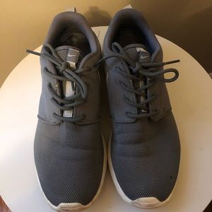 Nike Roshe Shoes